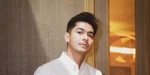 7 Potret Teuku Ryan ke Aceh Bantu Korban Banjir, Belanja Daleman - Tikar Dulu