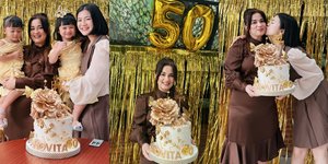 7 Potret Ulang Tahun Ibu Felicya Angelista ke-50, Wajah Cantik Awet Muda Bikin Salfok - Serasa Kakak Adik dengan Putri Tercinta