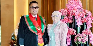 7 Potret Uya Kuya Wisuda S2, Astrid Ingatkan Masalah Pelik yang Telah Dilalui