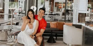 7 Potret Vila Nana Mirdad dan Andrew White, Punya Kesan Mewah Tapi Juga Minimalis