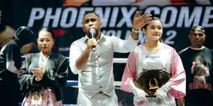 7 Potret Winona Adik Davina Karamoy Menang Tinju Lawan Cimoy, Kemenangan Dirayakan Meriah