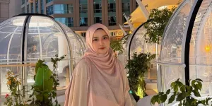7 Potret Wirda Mansyur Jadi Guru Ngaji Anak Shadira Firdausi, Doakan Jinji Jadi Santrinya