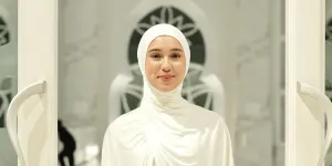 7 Potret Yasmin Napper Berhijab di Sinetron ISTIQOMAH CINTA, Cantik dan Sholehah Banget
