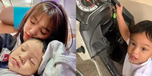 8 Potret Baby Gala Sky yang Makin Ganteng dan Pintar, Kini Sudah Bisa Pasang Kunci Motor Sendiri - Ajak Jalan-Jalan