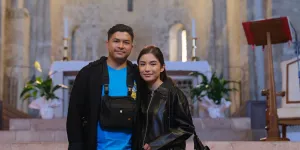 8 Potret Chelsea Olivia dan Glenn Alinskie Lakukan Perjalanan Spiritual ke Pompeii dan Assisi, Jadi Perayaan 10 Tahun Pernikahan