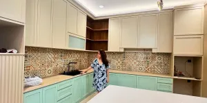 8 Potret Dapur Baru Tissa Biani, Perpaduan Tosca dan Kremnya Bikin Estetik