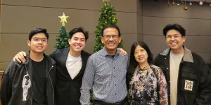 8 Potret Hangat Jerome Polin Bareng Mendiang Ayah, Kini Jadi Kenangan Abadi