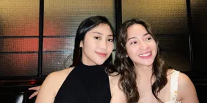 8 Potret Nikita Willy dan Nona Bikin Sambal, Liat Contekan saat Tebak Bahan