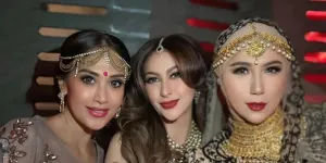 8 Potret Persahabatan Diana Pungky, Marini Zumarnis dan Diah Permatasari, Awet dari Remaja