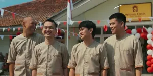 AGAK LAEN 2 Jadi Film Indonesia Terlaris Sepanjang Masa