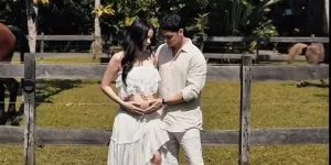 Alyssa Daguise Hamil Anak Pertama, Al Ghazali Cium Baby Bump