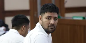 Ammar Zoni Putuskan Tidak Banding, Pilih Jalur Peninjauan Kembali