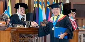 Anang Hermansyah Wisuda S2 di Usia 57 Tahun, Tebar Inspirasi Buat Generasi Muda