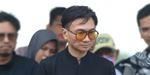 Anji Manji Ungkap Alasan Tak Terlihat Sedih Saat Ibu Meninggal