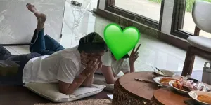 Ariel NOAH Reading Bareng Pemeran Ancika, Netizen Tebak-Tebakan Siapa Sosoknya