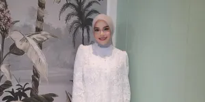 Aurel Hermansyah Hadiri Siraman Syifa Hadju dan Pengajian El Rumi, Tampil Cantik