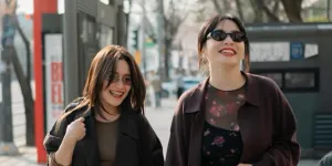 Ayu Ting Ting dan Hesti Purwadinata Lanjut Liburan ke Korea Setelah dari China, Tampil Stylish