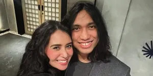 Ayushita Sebut Pernikahannya Lewat "Jalur Indie"