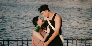 Babymoon ke Jepang, Ini 8 Potret Nita Vior dan Vincent saat Kunjungi Disneyland