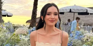 Beby Tsabina di Resepsi El Rumi - Syifa Hadju, Kompak Bareng Suami dan Sahabat