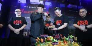 Bisnis Baru Ahmad Dhani, Tempati Rumah Mewah Warisan Belanda Tahun 1922