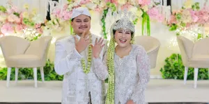 Boiyen & Suami Menangis Haru di Momen Akad Nikah, Kenang Perjuangan Penuh Liku