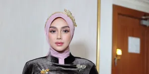 Cerita Celine Evangelista Bertemu Ibu Asal Algeria yang Terpisah dari Rombongannya saat Umrah, Terlihat Panik