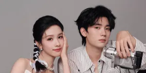 Chemistry Zhou Yiran dan Chen Duling di Drama China ASHES TO CROWN Bikin Gemas 