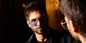 Debutnya Sukses, Shahid Kapoor Sebut Terlalu Sering Muncul di OTT Bisa Memengaruhi Popularitas