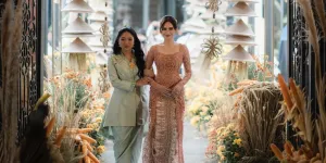 Detik-Detik Syifa Hadju Masuk ke Dalam Veneu Pertunangan, Semua Mata Tertuju Padanya