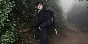 Dinda Hauw Taklukkan Gunung Merbabu, Akui Pendakian Terberat