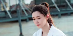 Drama China Rolling World Bagikan Still Cut Terbaru