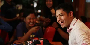 Dude Harlino Bicara Soal Kedekatannya dengan Alyssa Soebandono