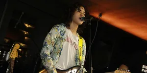 Dul dan Backdoor Rilis Album Perdana