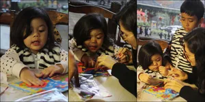 Ekspresi Lucu dan Menggemaskan Safeea Saat Bermain Puzzle