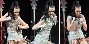 Ekspresi Murka Katy Perry di Glasgow