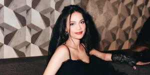 Erika Carlina Sedang Nikmati 'Baby Fever', Putuskan Hiatus Syuting Film Tahun Ini