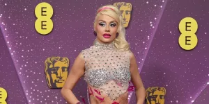 Fashion Nyentrik Selebriti di Red Carpet BAFTA 2026