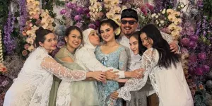 Ferry Maryadi Nangis di Akad Nikah El Rumi - Syifa Hadju, Sampai Di-WhatsApp Anak