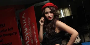 Fitri Carlina dan Penampilan Terbarunya