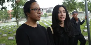 FOTO Ariel Nidji & Dea Ananda Ada Kenangan Dengan Oon Project Pop
