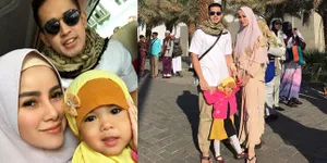 FOTO: Awali Bulan Februari, Olla Ramlan Umrah Bareng Keluarga