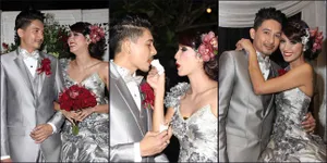 Foto-Foto Romantisnya Pernikahan Ryan Delon dan Sharena Gunawan