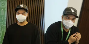 Foto Glenn Alinskie Setelah Menjadi Ayah Dua Anak, Tampil Ganteng di Preskon