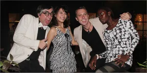 [Foto] Jago Bahasa Indonesia, Mereka 'Bule Gila' Alias The Bugils