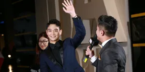 FOTO: Penuh Senyum, Minho SHINee Mempesona di Red Carpet ITA 2017