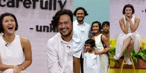 FOTO: Soal Liburan, Dwi Sasono & Widi Mulia Ikuti Kemauan Anak