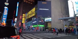 FOTO Viral Brand Lokal Muncul di Times Square New York, Bikin Netizen Tanah Air Bangga