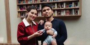 Gaya Arash Anak Aaliyah Massaid dengan Vibes Old Money Style, Ekspresinya Buat Gemas