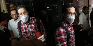 Gaya Hidup Selama Berumah Tangga Terpantau Sederhana, Edward Akbar Bantah Ajak Susah Kimberly Ryder